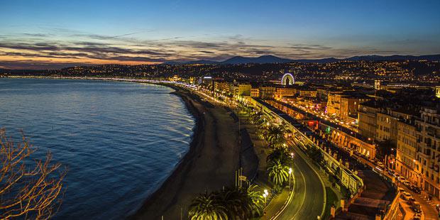 Vue de nice le soir